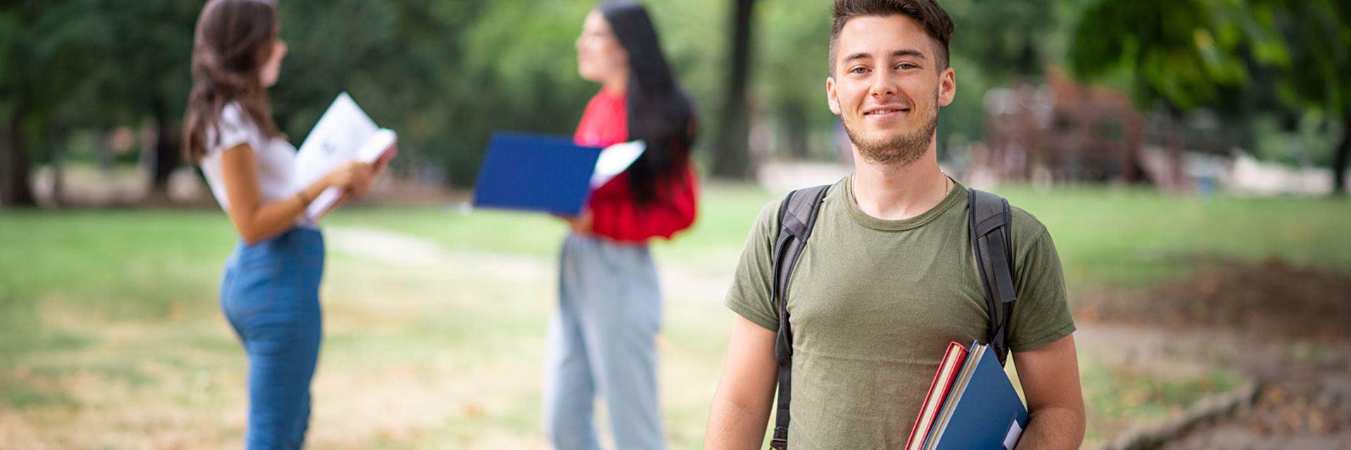 Absolvent des Travel College für Tousistik